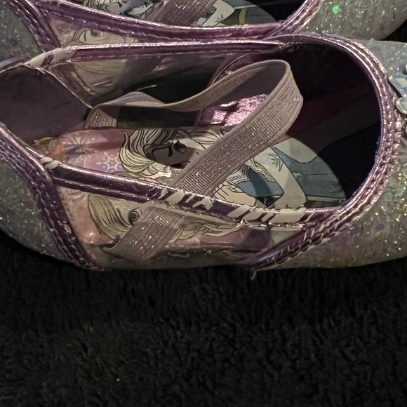 Frozen flats - Picture 2 of 2